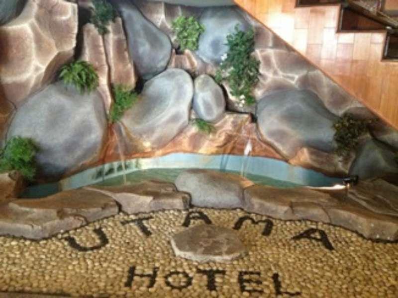 Utama Hotel Batam Exterior photo